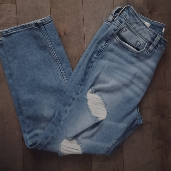 Vigoss Stylish Ripped Blue Jeans - Picture 9 of 10